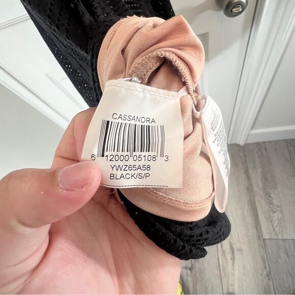 BCBGMaxazria Dress Size Small Cassandra A-line Sheer cut out Lined Sexy Mini - Picture 7 of 10